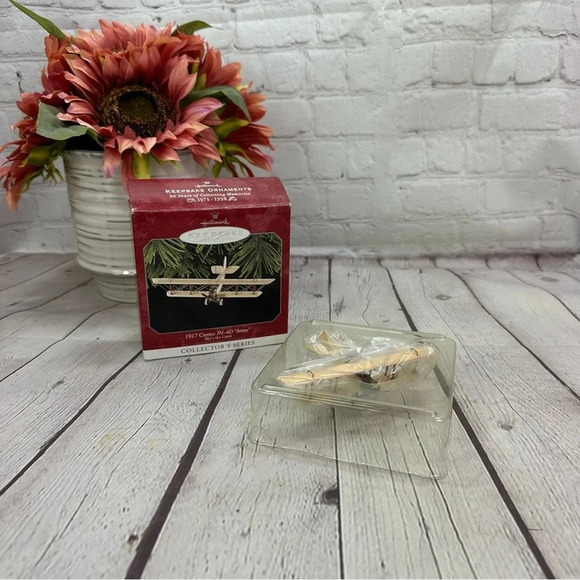 Vtg 1998 Hallmark keepsake ornament collectors series 1917 curtiss IN-4D jenny - Picture 1 of 6